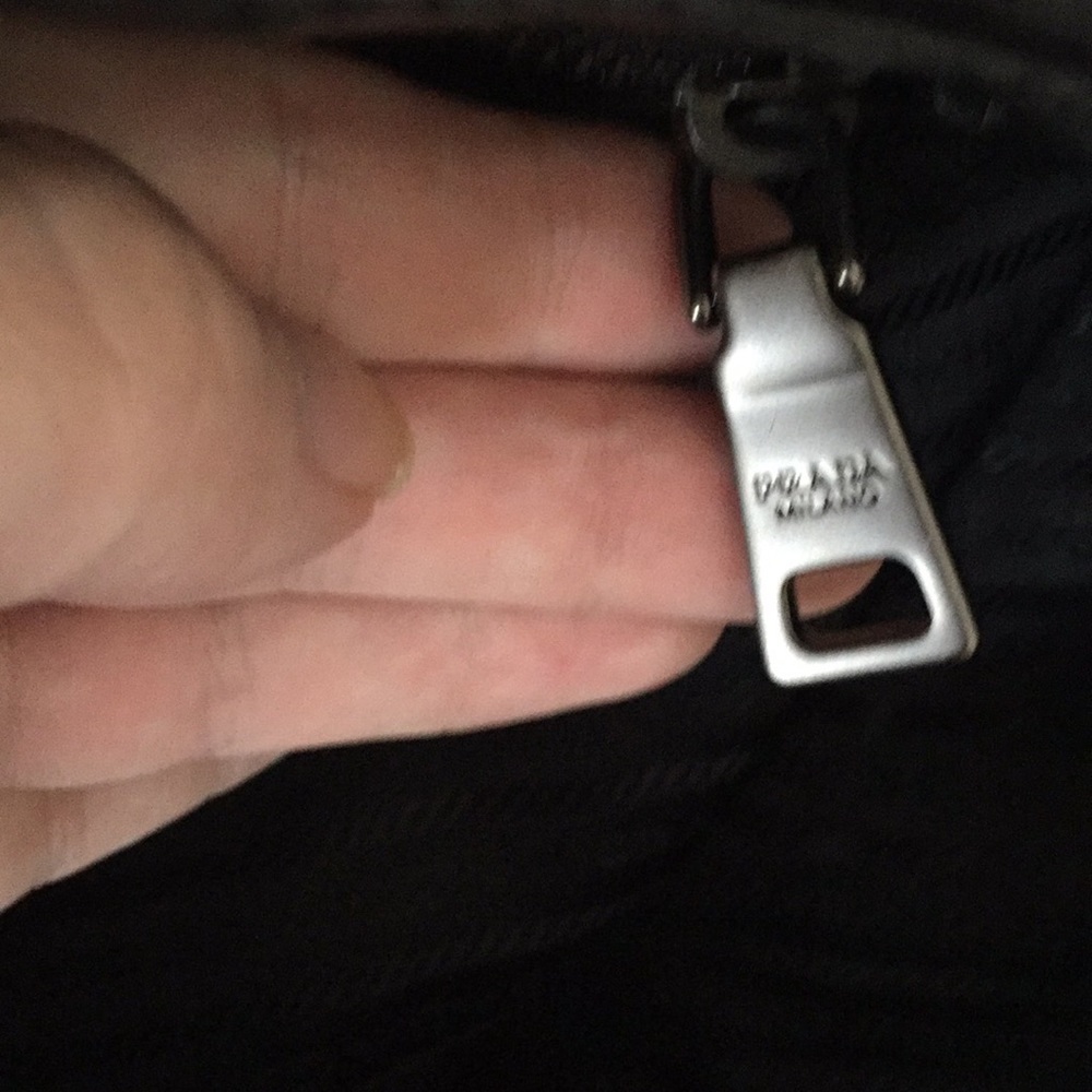 Prada bag XXL - Picture 15 of 16